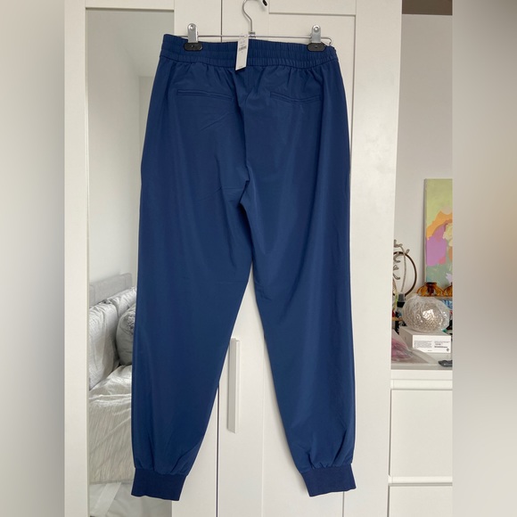 Airstretch Joggers Size S - Picture 3 of 4